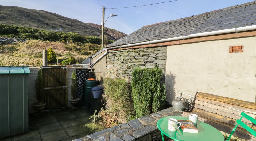 Photo of Miners Cottage