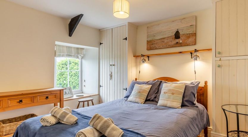 Photo of 2 Bed in Delabole