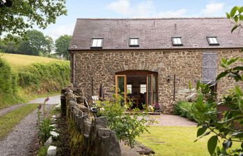 Barn in Mid Wales Holiday Cottage