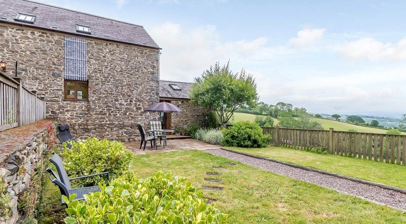 Photo of 1 Bed in Talley