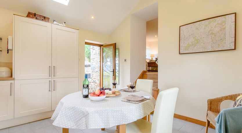 Photo of 1 Bed in Talley