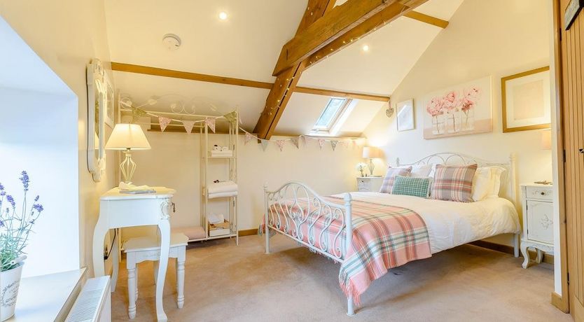 Photo of 1 Bed in Talley