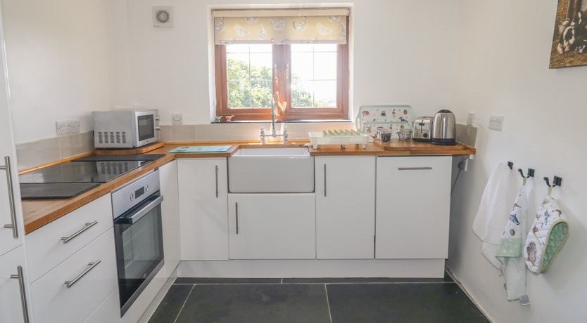 Photo of Lower West Curry Cottage