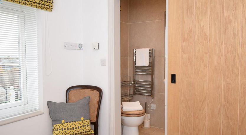 Photo of 3 Bed in Pevensey Bay