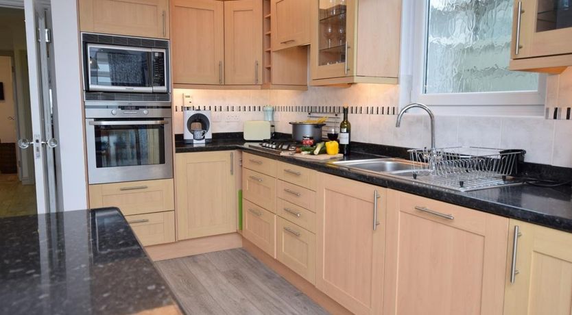 Photo of 3 Bed in Pevensey Bay