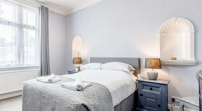 Photo of 4 Bed in Sidmouth