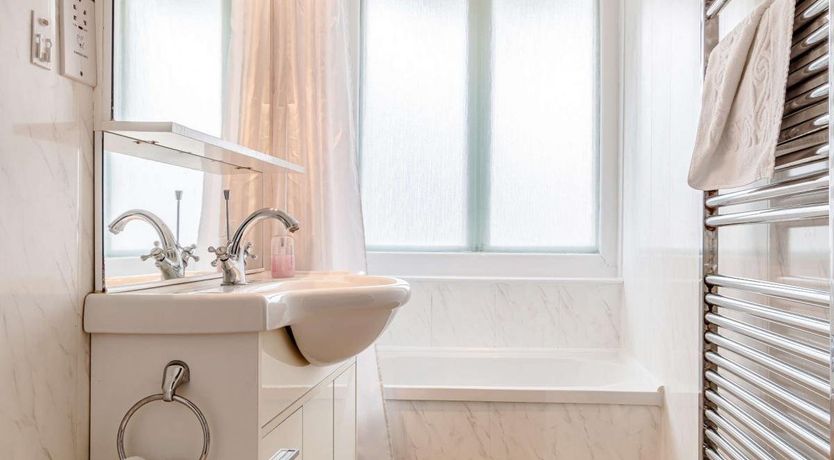 Photo of 4 Bed in Sidmouth