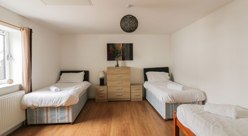 Photo of 4 Bredon Court