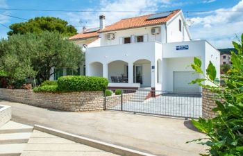 Tramontana Holiday Home