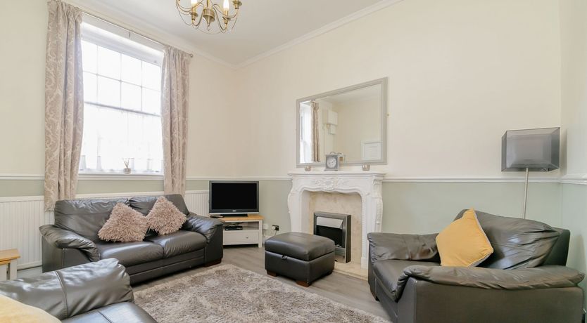 Photo of Roseberry House