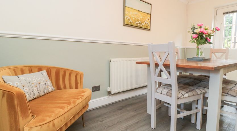 Photo of Roseberry House