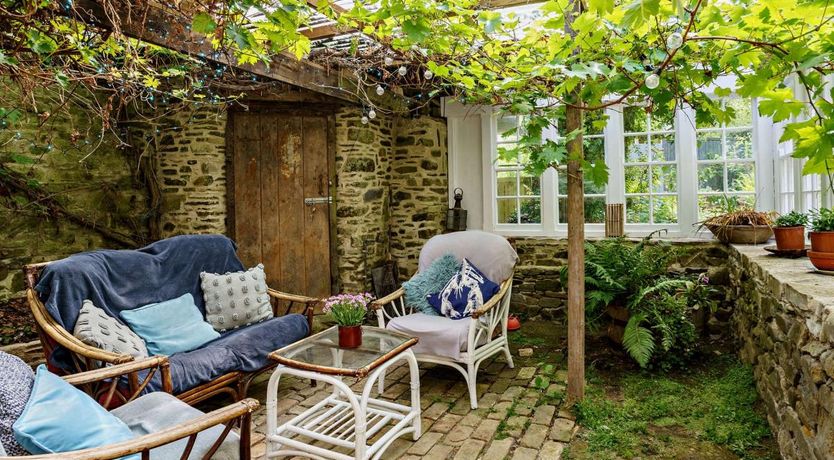 Photo of 3 Bed in Ciliau Aeron