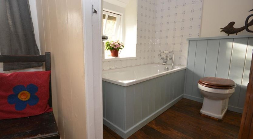 Photo of 3 Bed in Ciliau Aeron