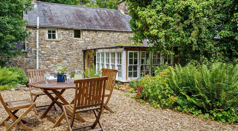 Photo of 3 Bed in Ciliau Aeron