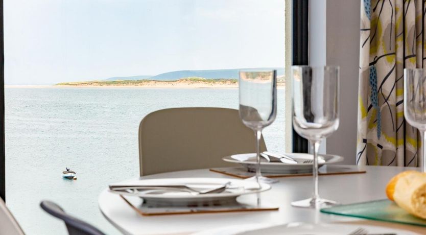 Photo of 4 Bed in Appledore