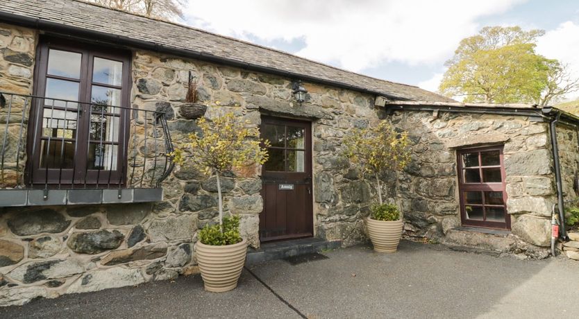 Photo of Cyffdy Cottage - Arenig