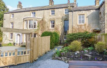 Whitefriars Lodge Holiday Cottage