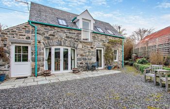 1 Bed in Aberfeldy Holiday Cottage