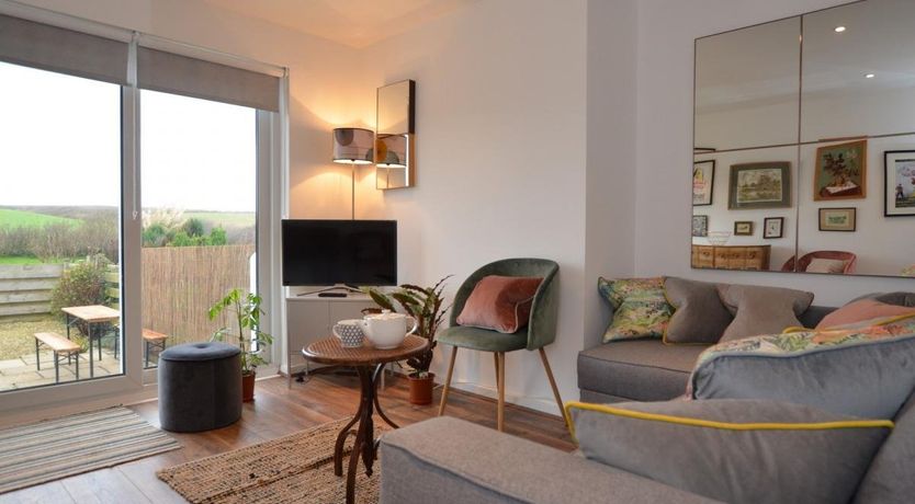 Photo of 2 Bed in Widemouth Bay