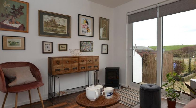 Photo of 2 Bed in Widemouth Bay