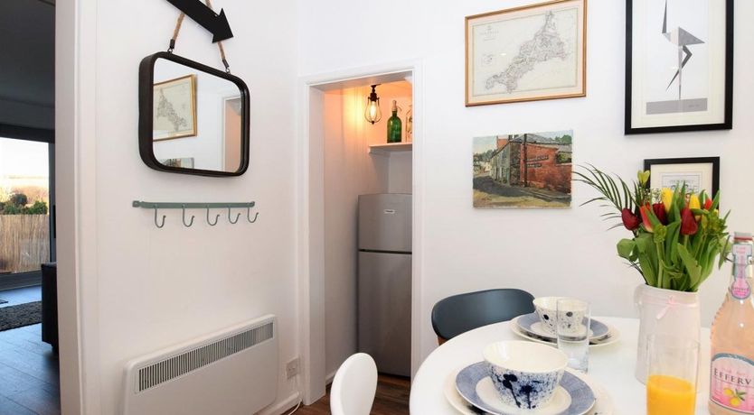 Photo of 2 Bed in Widemouth Bay