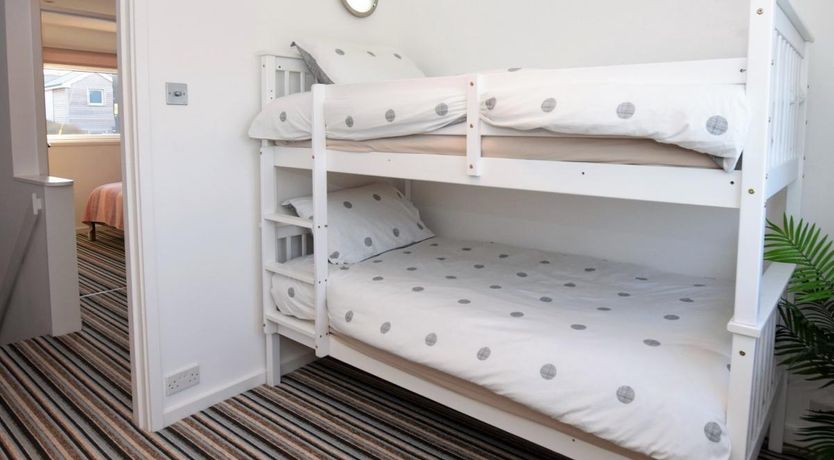 Photo of 2 Bed in Widemouth Bay