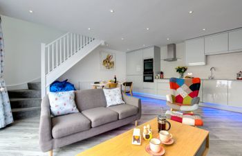 50 Padstow Holiday Cottage