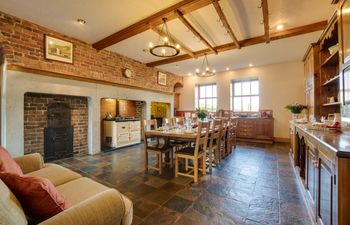 Maes Mared Holiday Cottage