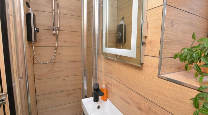 Photo of 1 Bed in Eype