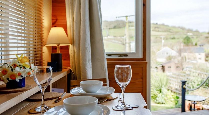 Photo of 1 Bed in Eype