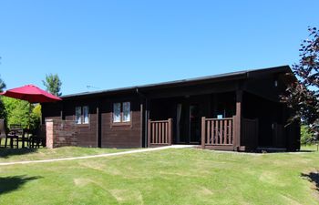 Cherry Lodge Holiday Cottage