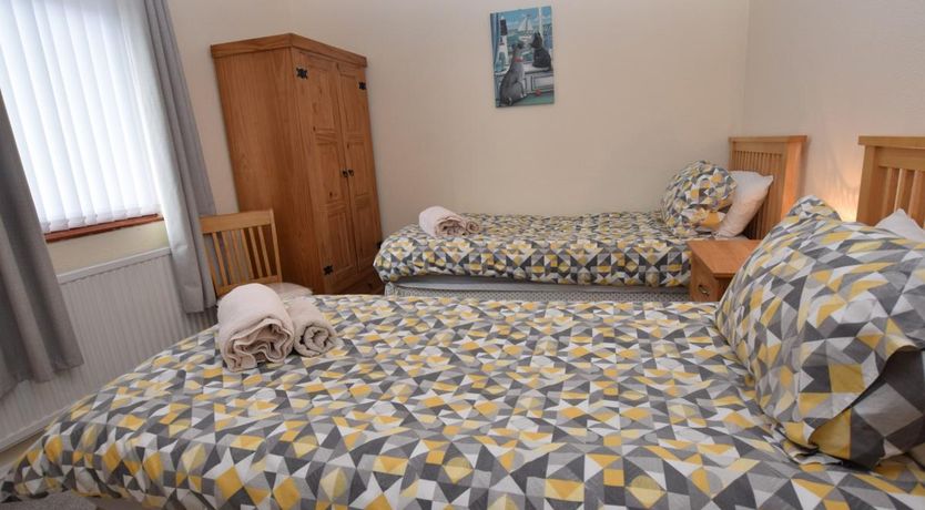 Photo of 2 Bed in Kilgetty
