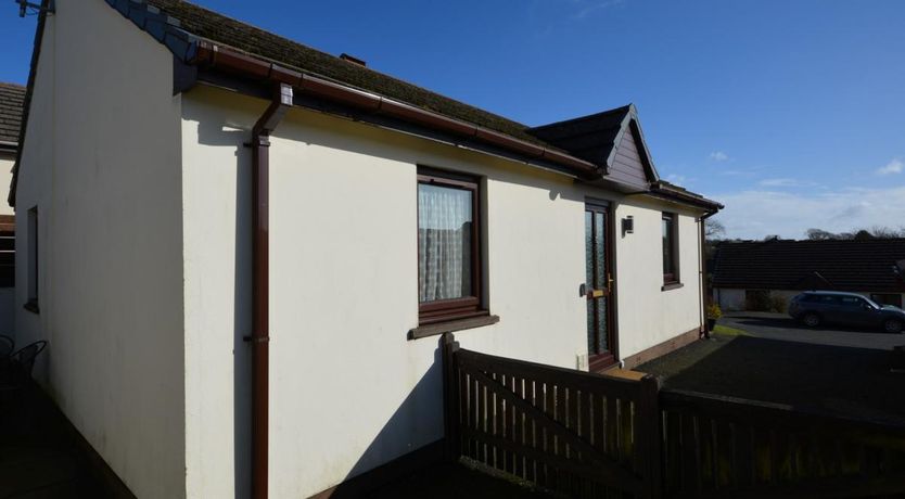 Photo of 2 Bed in Kilgetty