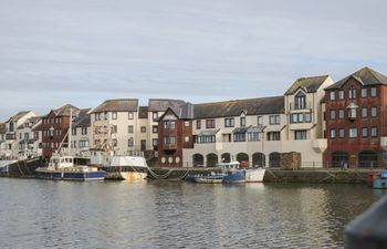 Harbour Side Apartment