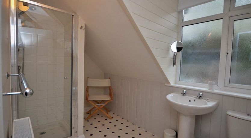 Photo of 3 Bed in Brixham