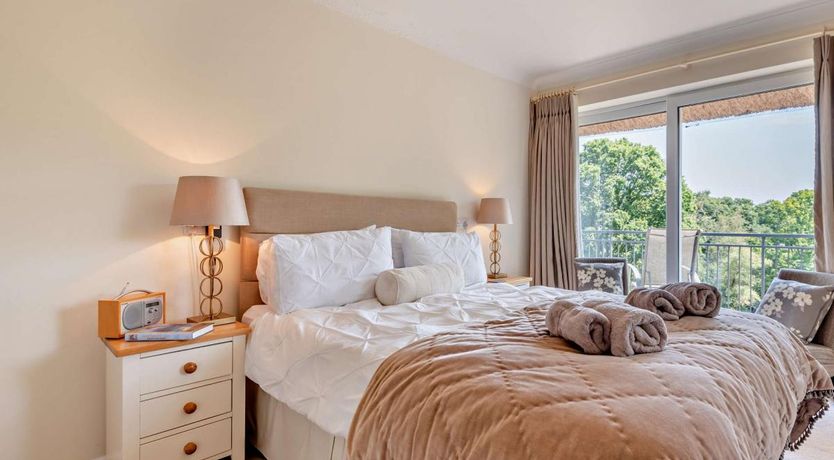 Photo of 3 Bed in Godshill Wood