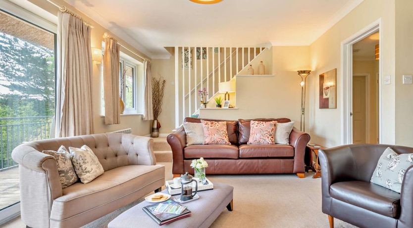 Photo of 3 Bed in Godshill Wood