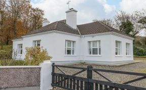 Photo of DonRoss Cottage