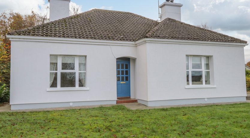 Photo of DonRoss Cottage