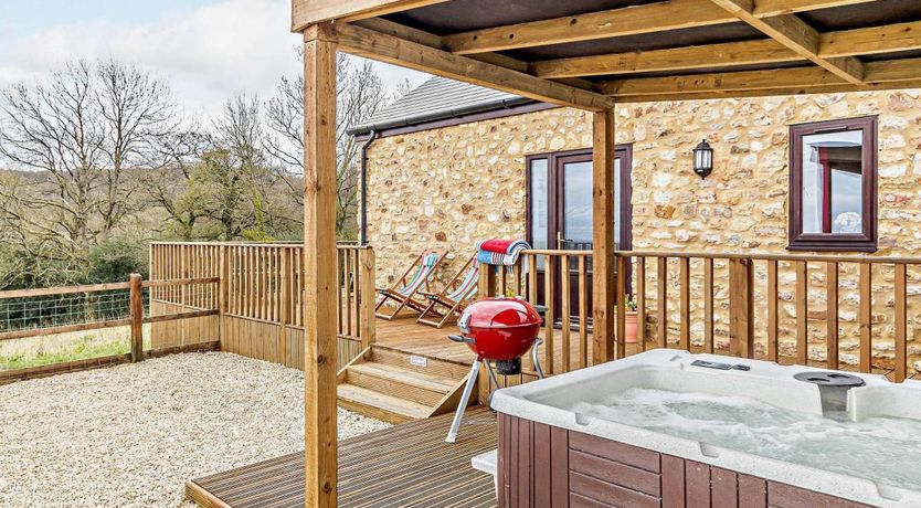 Photo of 2 Bed in Wellington Hill