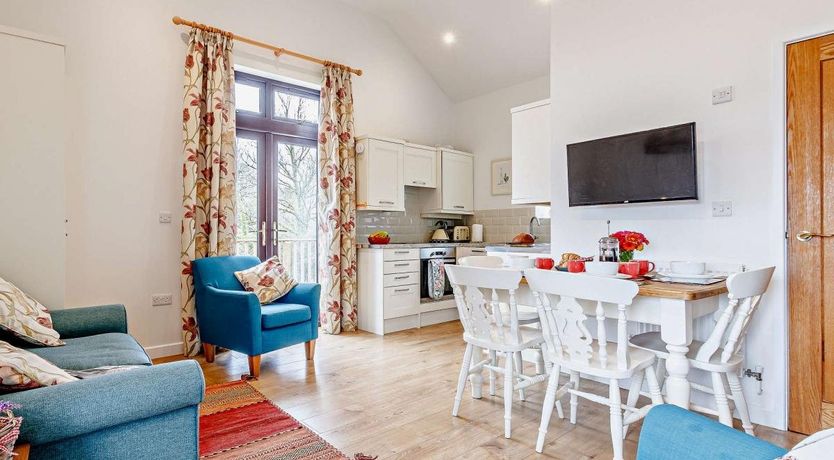 Photo of 2 Bed in Wellington Hill