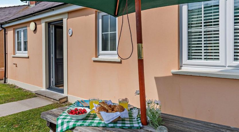 Photo of 2 Bed in Broad Haven