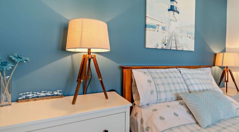 Photo of 2 Bed in Broad Haven