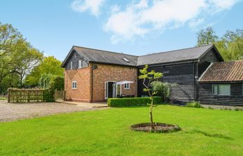 2 Bed in Stowmarket Holiday Cottage