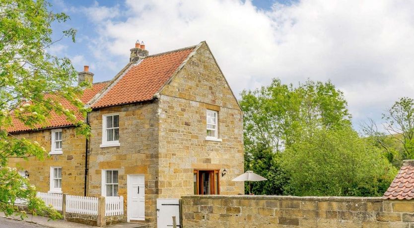 Photo of 1 Bed in Castleton