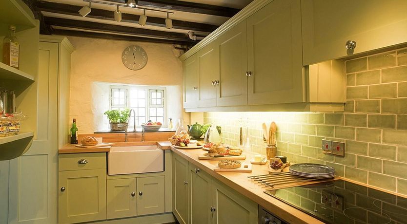 Photo of 5 Bed in Betws -y- Coed