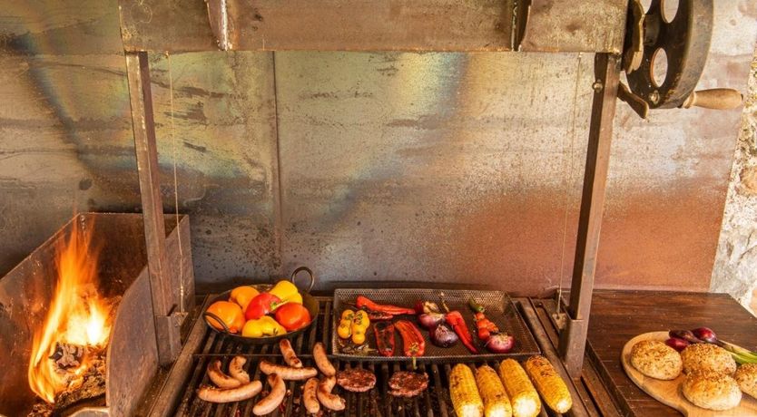 Photo of 5 Bed in Pentrefoelas