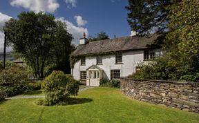 Photo of in Coniston (LCC72)