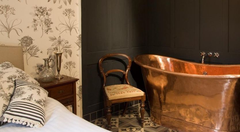 Photo of 7 Bed in Coniston