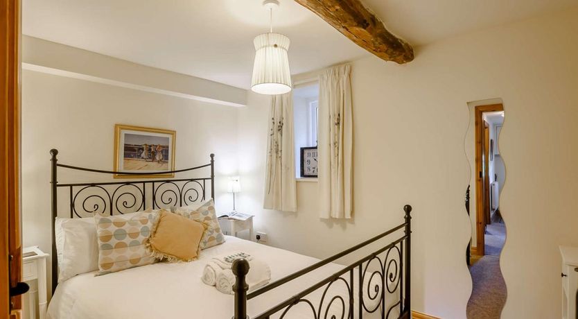 Photo of 2 Bed in Nr Ulverston